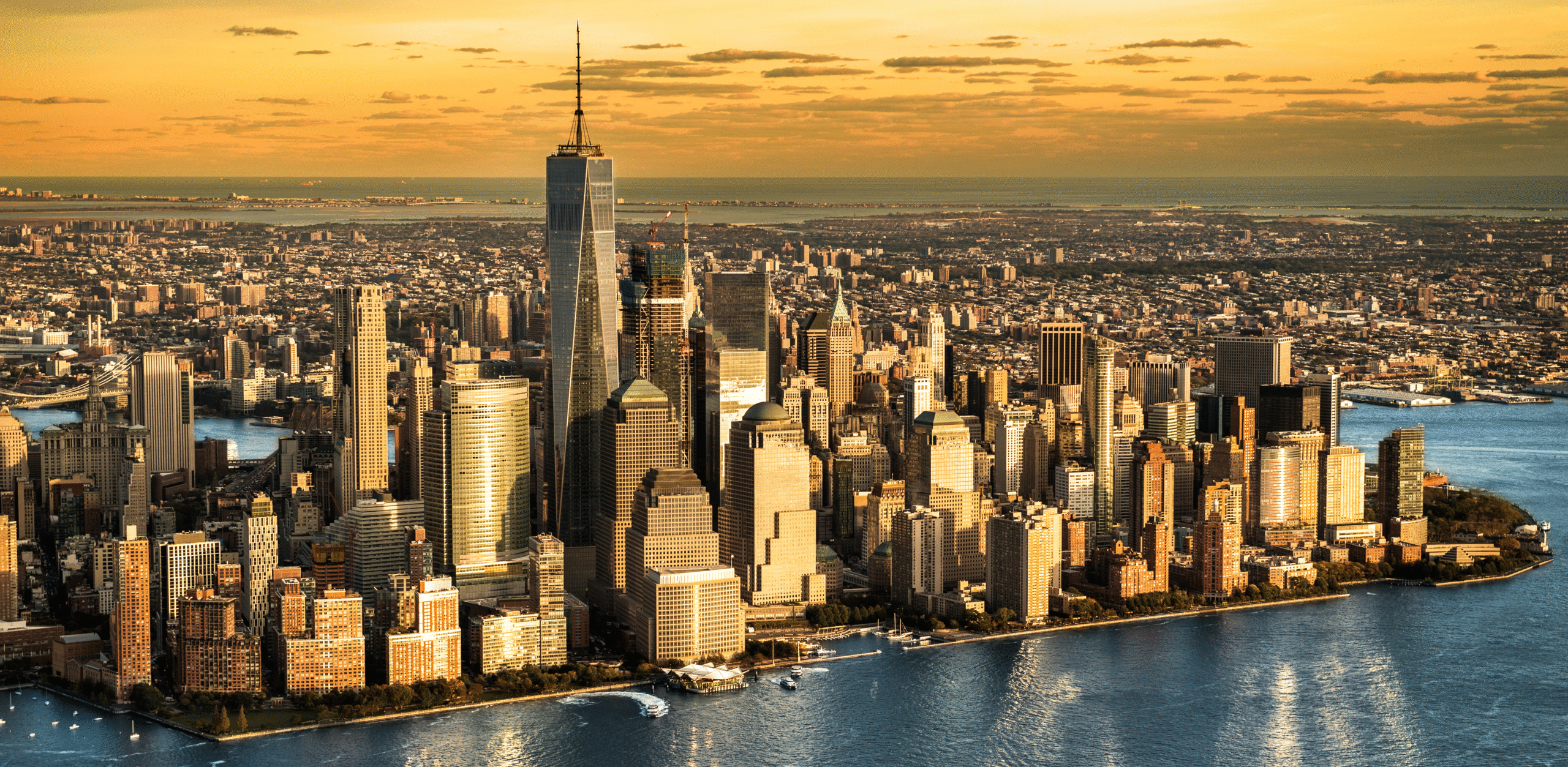 Downtown Skyline - Freedom Tower - Wall Street - Battery Park - iStock.com|Predrag Vuckovic