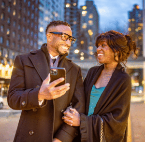 Couple - New York City - Night - iStock.com NoSystem images