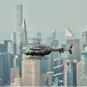 Helicopter Close Up in Flight - Skyline - HeliNY