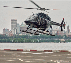 Helicopter Close Up in Flight - landing - HeliNY