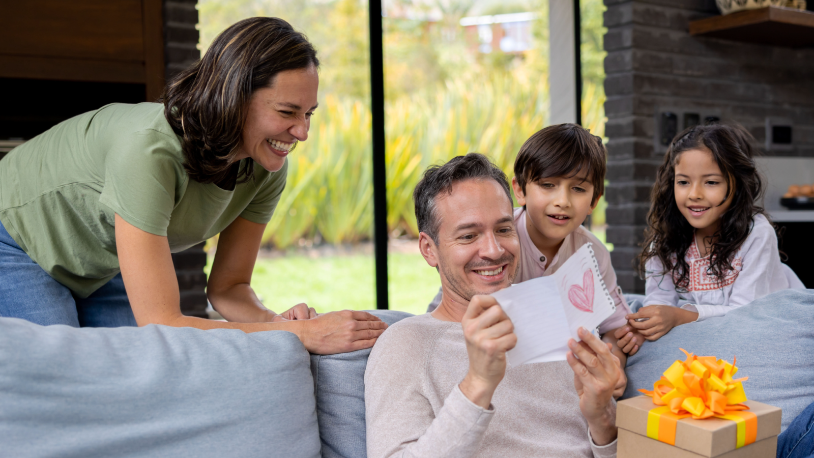 Best Experience Gifts for Dad This Father’s Day