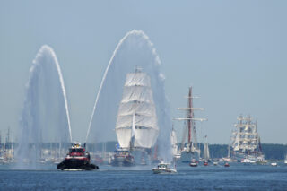 tall ships with water canon